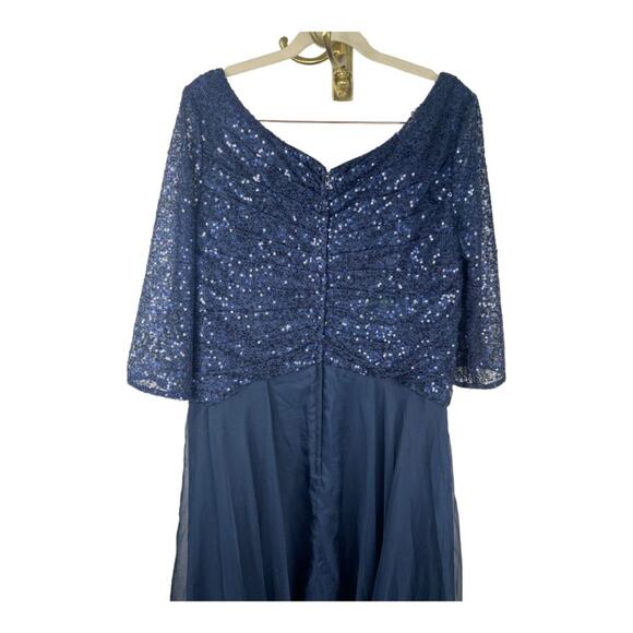 La Femme Gown Dress Chiffon & Sequin Embellished Formal Party Gala Classy Sz 14 - Picture 6 of 12